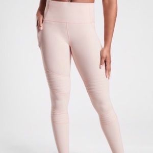 Athleta light pink XS inclination moto leggings